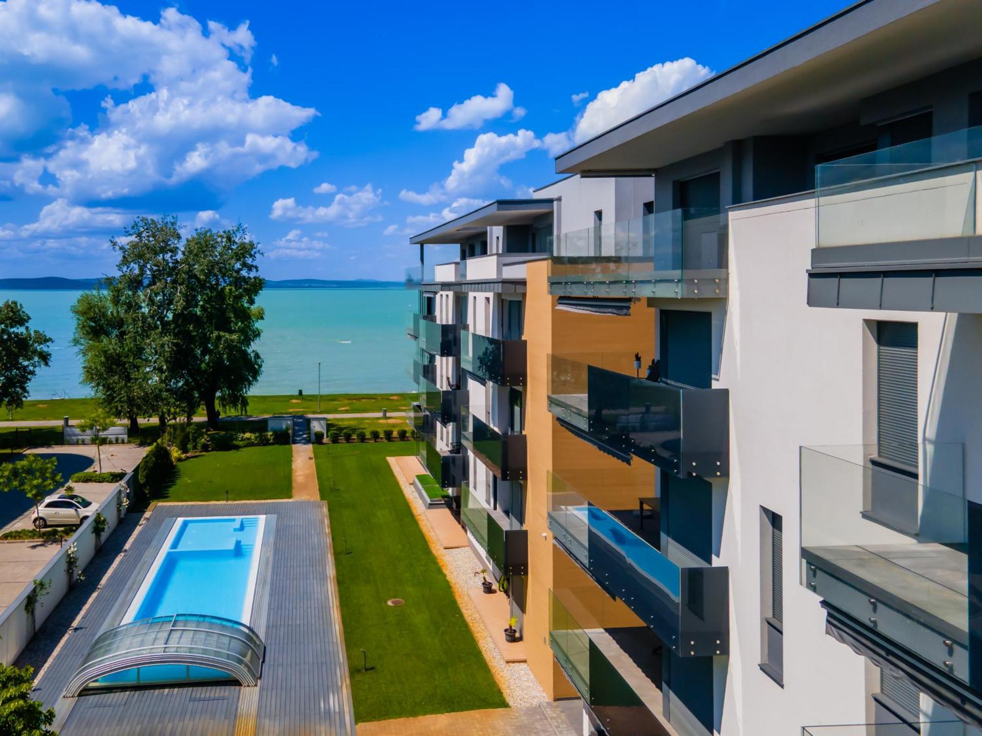 Myflat Casa Galerius Apartment Siófok Zewnętrze zdjęcie