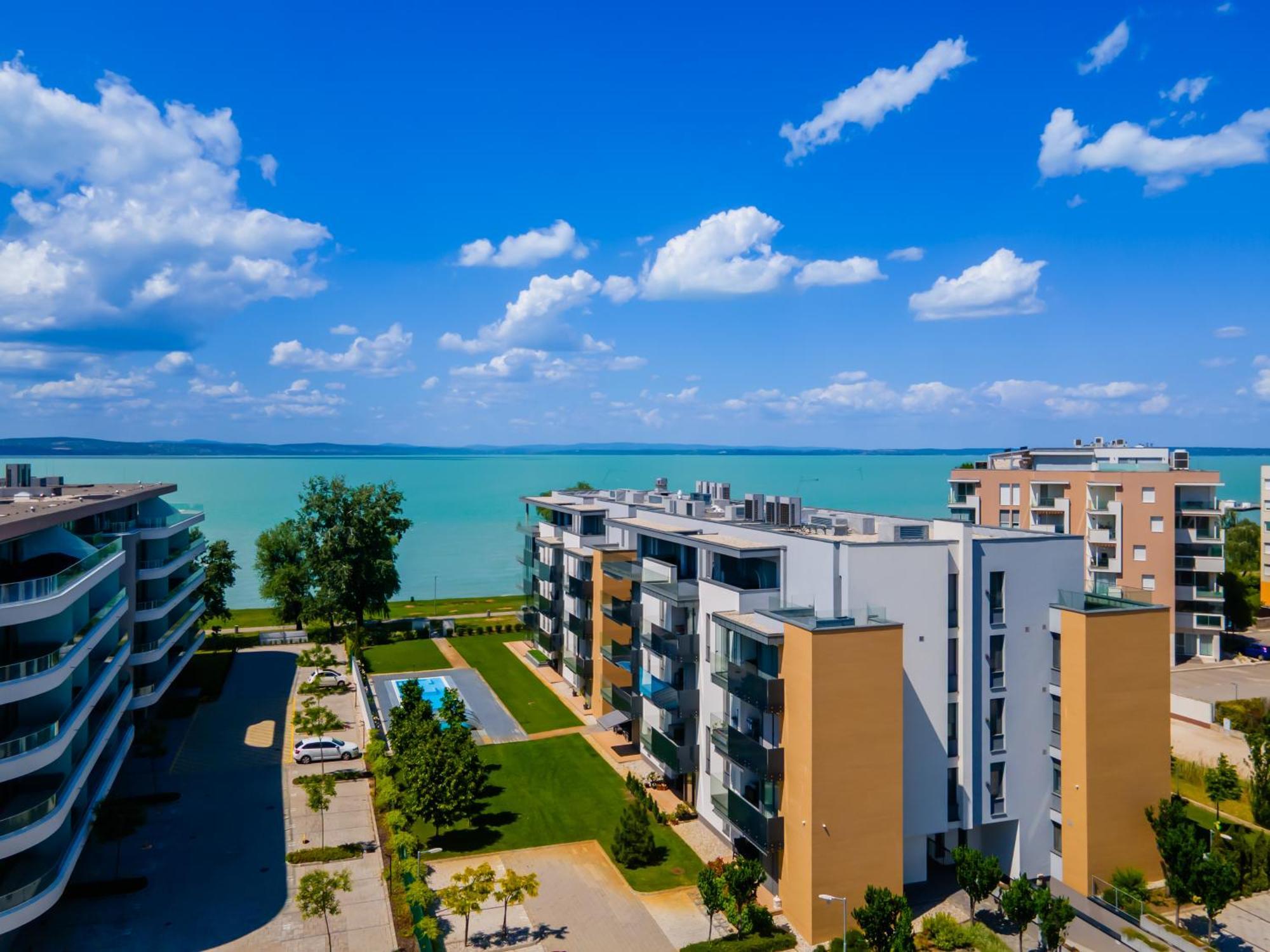 Myflat Casa Galerius Apartment Siófok Zewnętrze zdjęcie